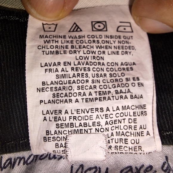 A pair of Lee Classic Fit dark green jeans in a ladies' size 16 short. - Picture 6 of 10